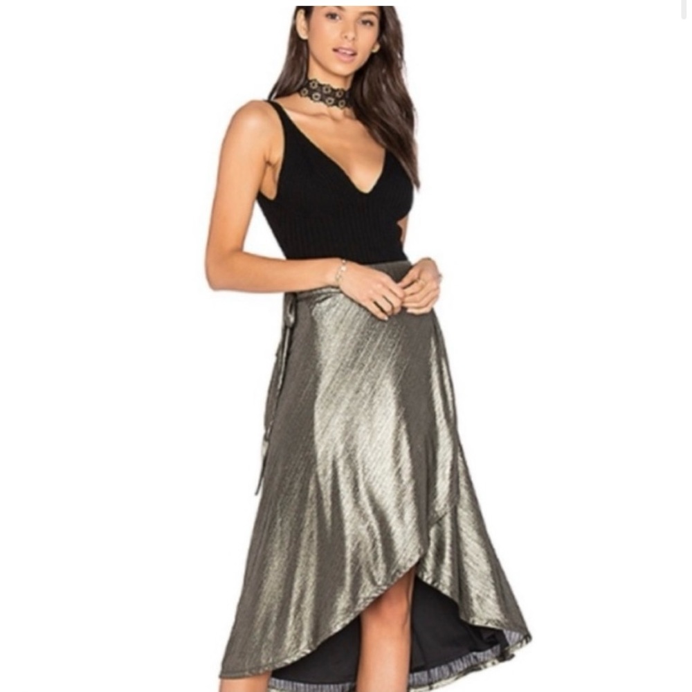 House of Harlow 1960’s metallic gold wrap skirt